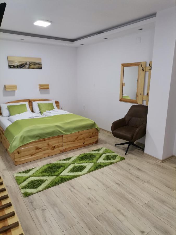 Hotel Pansion House Prijeboj Plitvička Jezera Esterno foto